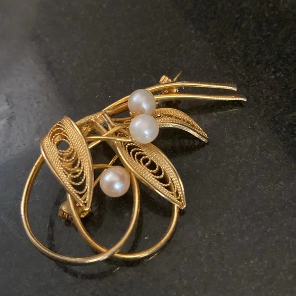 Vintage Brooch - Picture 2 of 5